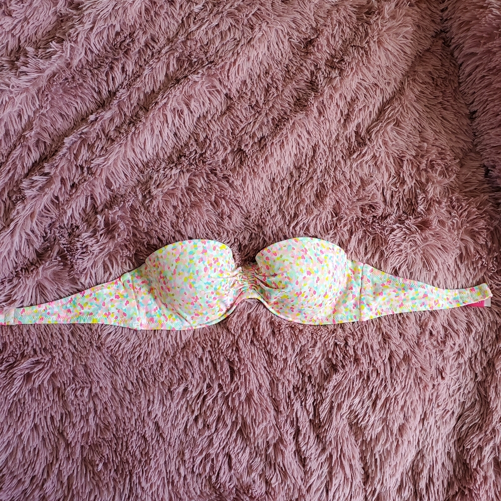 VICTORIAS SECRET bikini top